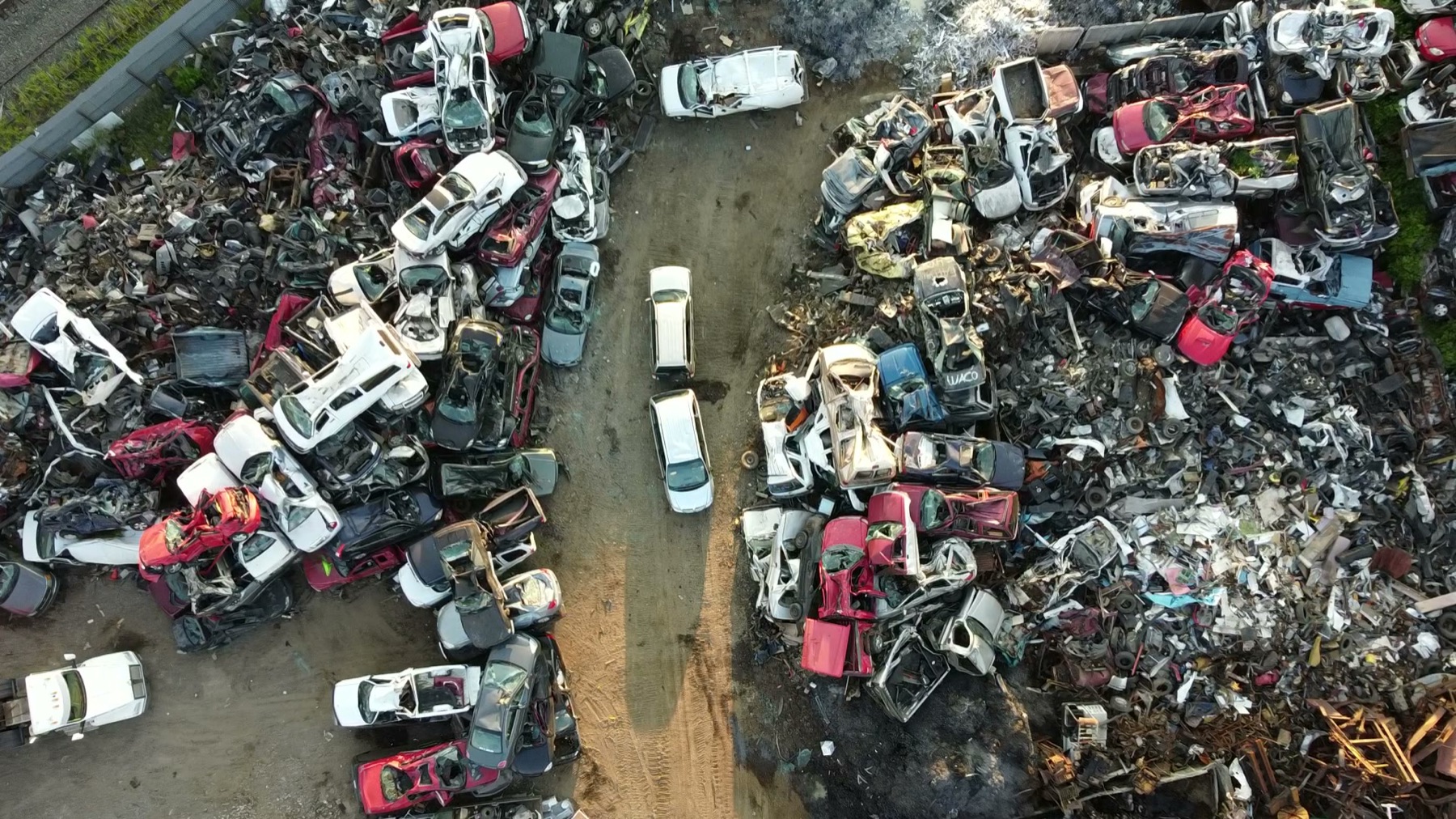 Aerial view of shred feed rows at the Alliance yard